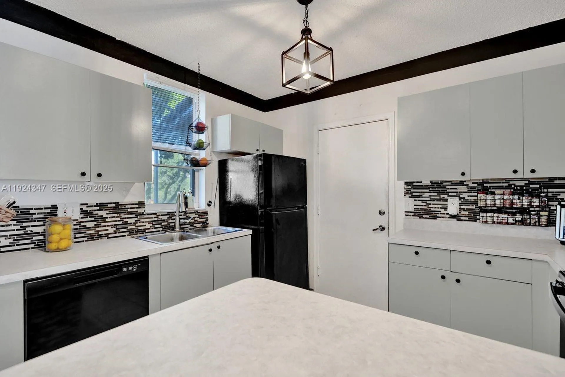 10529 NW 57th Court Coral Springs FL 33076