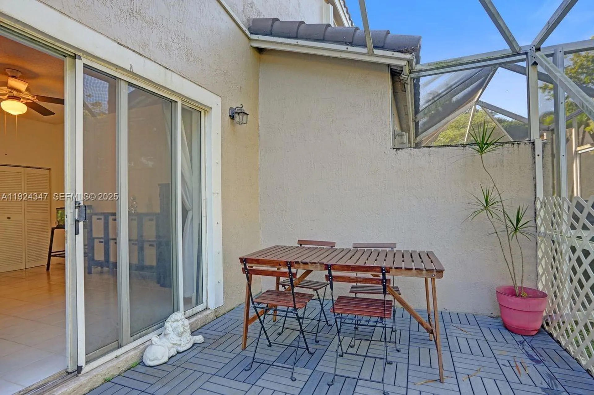 10529 NW 57th Court Coral Springs FL 33076