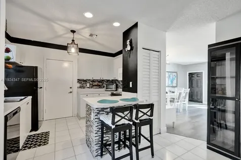 10529 NW 57th Court Coral Springs FL 33076