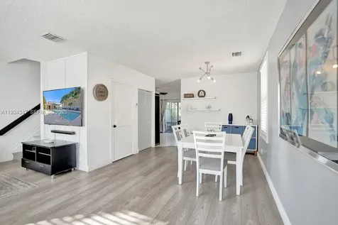 10529 NW 57th Court Coral Springs FL 33076