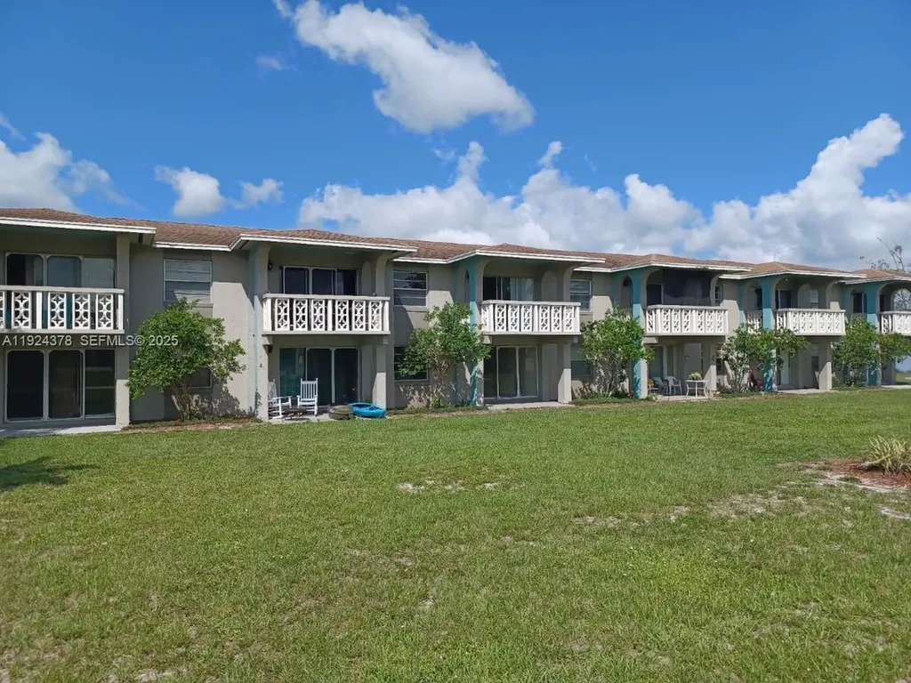 1015 Lakeview Drive Sebring FL 33870