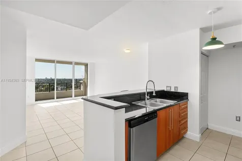 3232 Coral Way Miami FL 33145