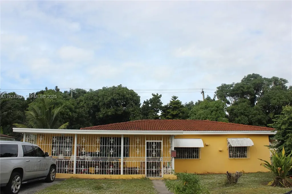 3135 NW 82nd Street Miami FL 33147