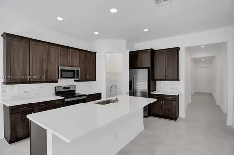 8450 NW 39th Court Coral Springs FL 33065
