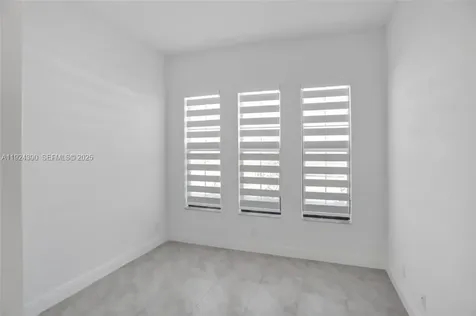 8450 NW 39th Court Coral Springs FL 33065