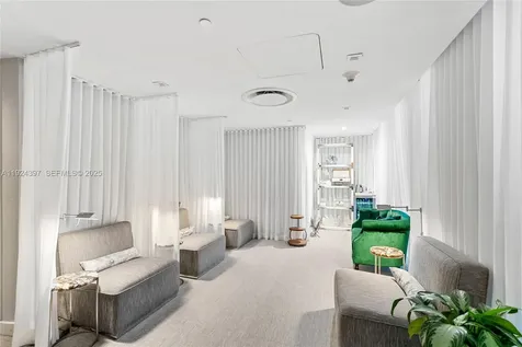 551 N Fort Lauderdale Beach Boulevard Fort Lauderdale FL 33304