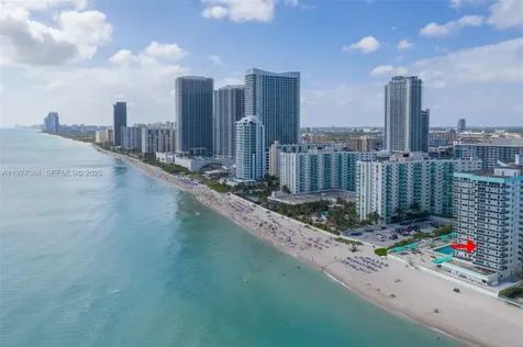 3725 S Ocean Drive Hollywood FL 33019