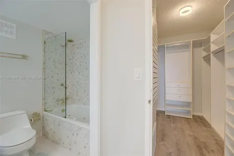 3725 S Ocean Drive Hollywood FL 33019