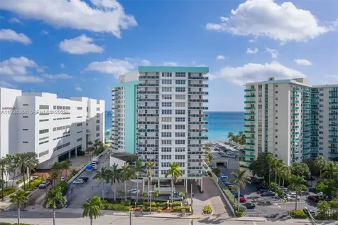 3725 S Ocean Drive Hollywood FL 33019