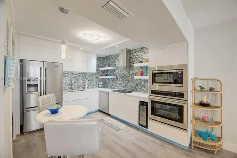 3725 S Ocean Drive Hollywood FL 33019