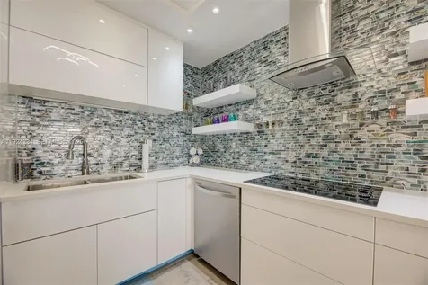 3725 S Ocean Drive Hollywood FL 33019