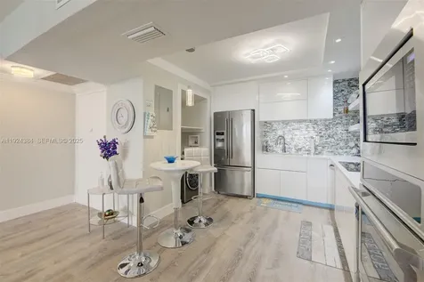 3725 S Ocean Drive Hollywood FL 33019