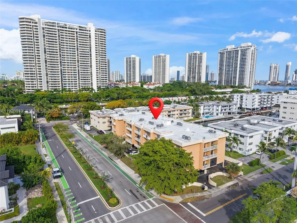 17051 NE 35th Avenue North Miami Beach FL 33160