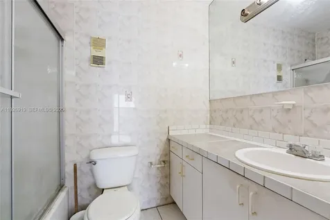 17051 NE 35th Avenue North Miami Beach FL 33160