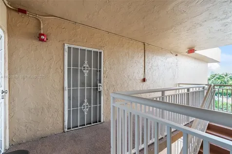 17051 NE 35th Avenue North Miami Beach FL 33160