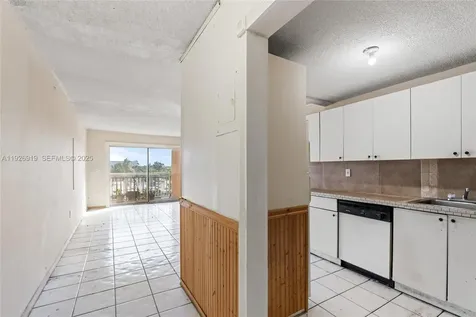17051 NE 35th Avenue North Miami Beach FL 33160