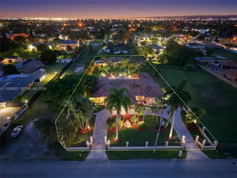 3001 SW 132nd Avenue Miami FL 33175