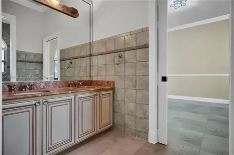 3001 SW 132nd Avenue Miami FL 33175