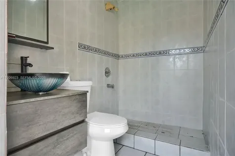 3001 SW 132nd Avenue Miami FL 33175