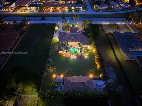 3001 SW 132nd Avenue Miami FL 33175