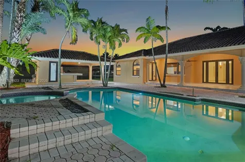 3001 SW 132nd Avenue Miami FL 33175