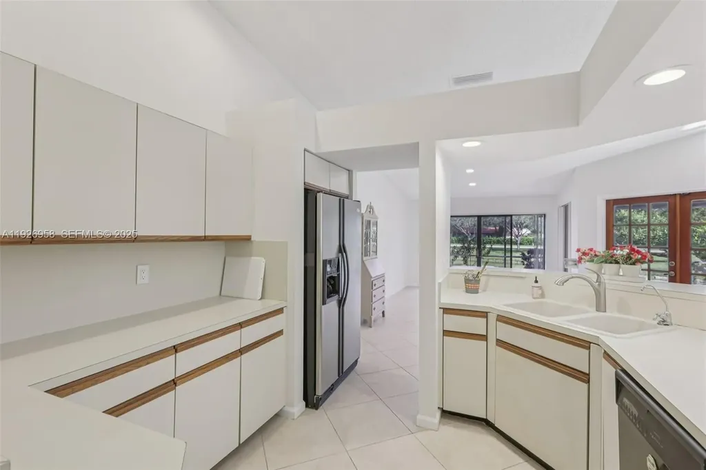 22792 Marbella Circle Boca Raton FL 33433