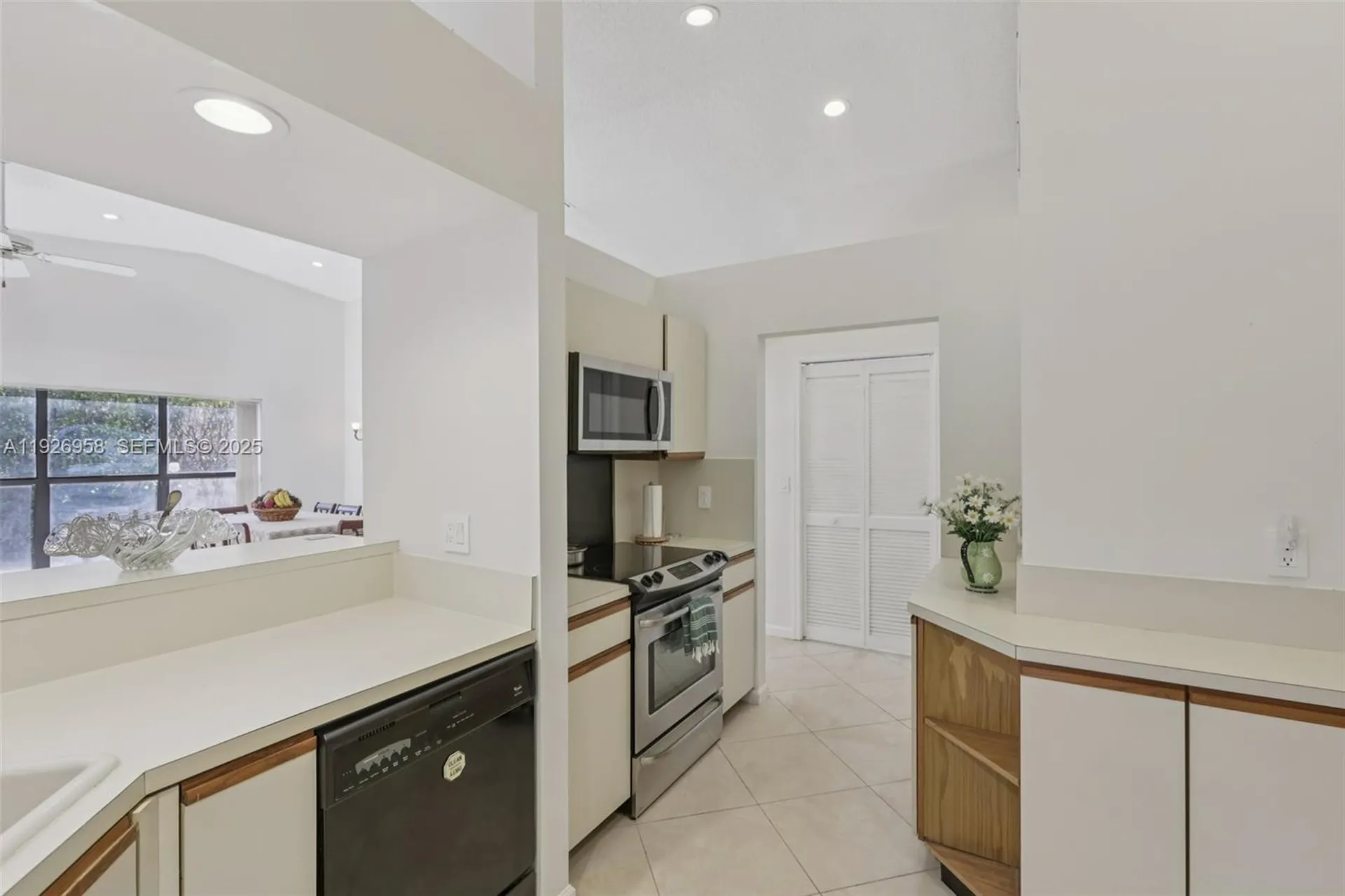 22792 Marbella Circle Boca Raton FL 33433