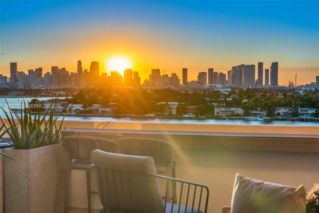 3 Island Avenue Miami Beach FL 33139