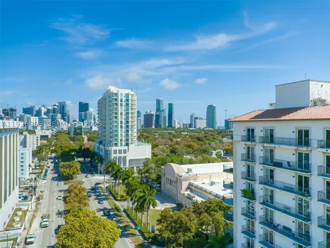 2701 SW 3rd Avenue Miami FL 33129