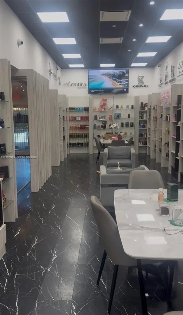5101 NW 79th Avenue Doral FL 33166