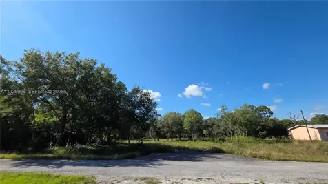 340 N Jinete Street Clewiston FL 33440