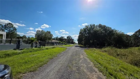 340 N Jinete Street Clewiston FL 33440
