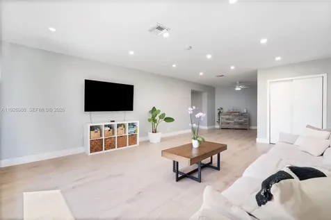 10650 NE 11th Court Miami Shores FL 33138