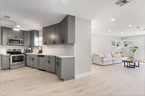 10650 NE 11th Court Miami Shores FL 33138