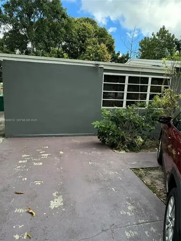 17971 NW 4th Avenue Miami Gardens FL 33169