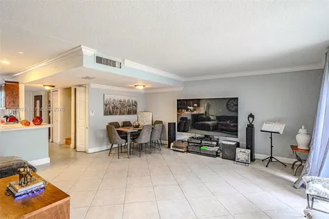3331 Farragut Street Hollywood FL 33021