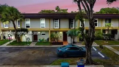 3331 Farragut Street Hollywood FL 33021
