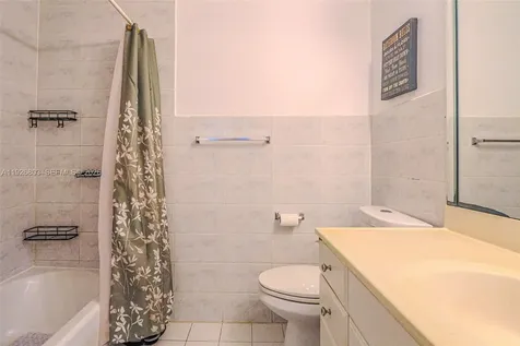 3331 Farragut Street Hollywood FL 33021