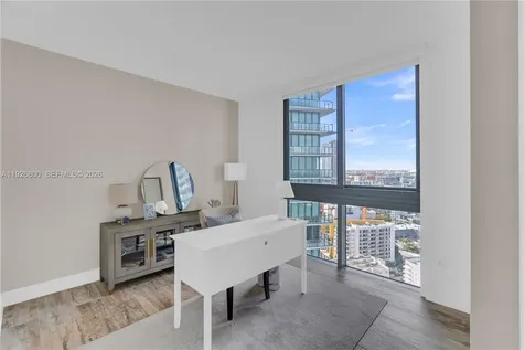 650 NE 32nd Street Miami FL 33137