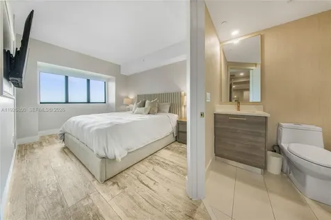 650 NE 32nd Street Miami FL 33137