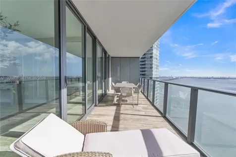 650 NE 32nd Street Miami FL 33137