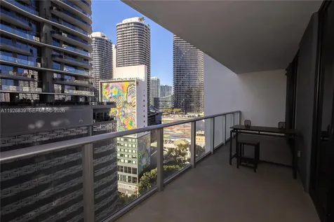 Miami FL 33131