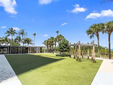 6801 Collins Avenue Miami Beach FL 33141