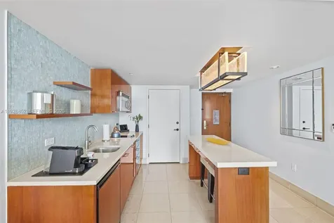 6801 Collins Avenue Miami Beach FL 33141
