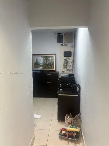 828 W Pembroke Road Hallandale Beach FL 33009