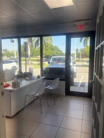 828 W Pembroke Road Hallandale Beach FL 33009