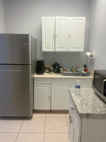 828 W Pembroke Road Hallandale Beach FL 33009