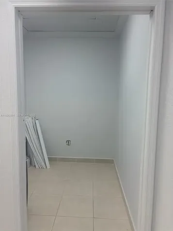 828 W Pembroke Road Hallandale Beach FL 33009