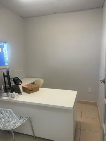 828 W Pembroke Road Hallandale Beach FL 33009