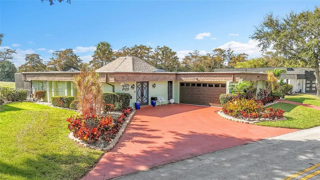 4713 Banyan Lane Tamarac FL 33319